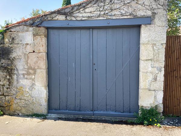 À VENDRE - Maison de caractère en pierre - Hyper centre