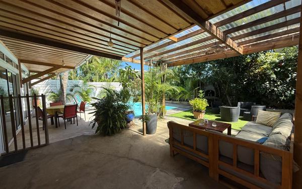 Maison à vendre    7 pièces •  Saint-Pierre