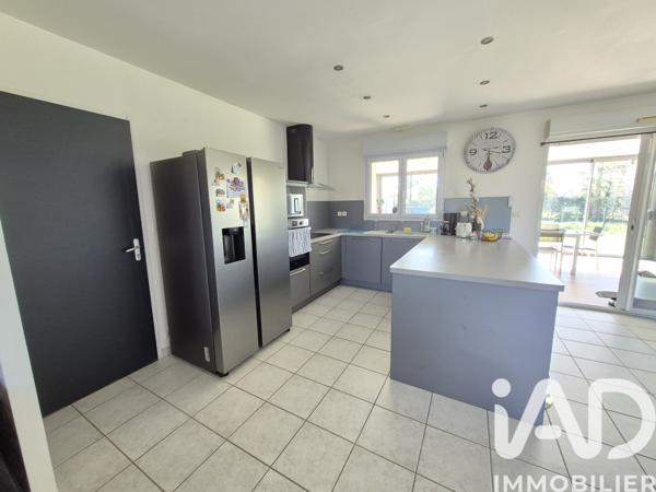 Maison à vendre 6 pièces 120 m² Bellevigny