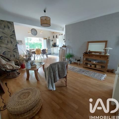 Maison à vendre 7 pièces 127 m² Saint-Christophe-du-Bois