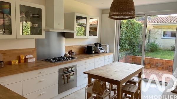 Maison à vendre 7 pièces 175 m² Bordeaux