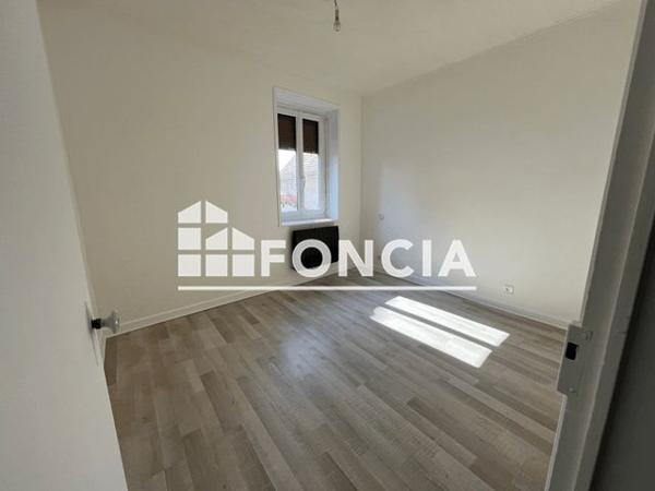 Location Appartement 3 pièces 54.38 m² - 8 Rue Elie Cartan Dolomieu 38110