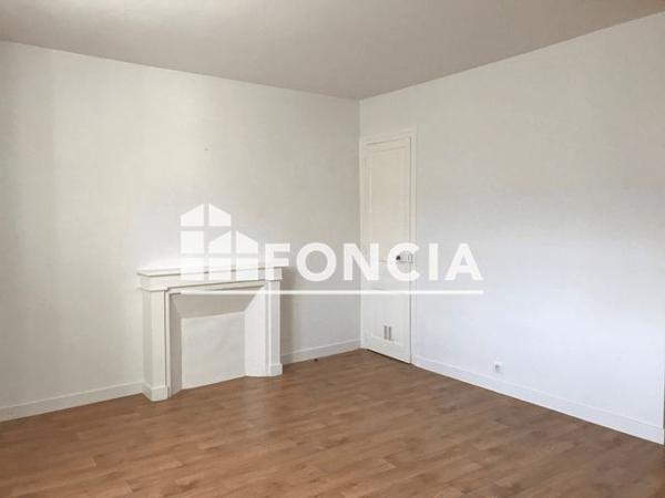 Location Appartement 2 pièces 44.04 m² - 42, RUE SAINT MATHIEU, Quimper 29000