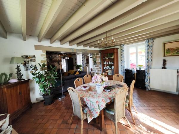 15 min de Carentan et d'Isigny sur Mer, belle propriété avec maison de 200 m² hab et 3.54 ha de terrain