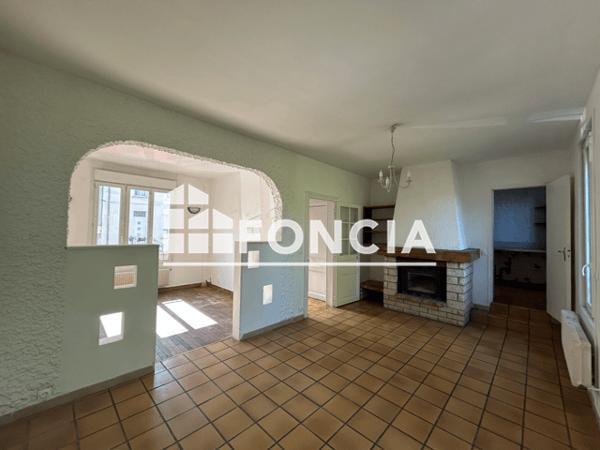 Location Maison 4 pièces 98.55 m² - 28 RUE ROLAND LAMBERT Charleville Mezieres 08000
