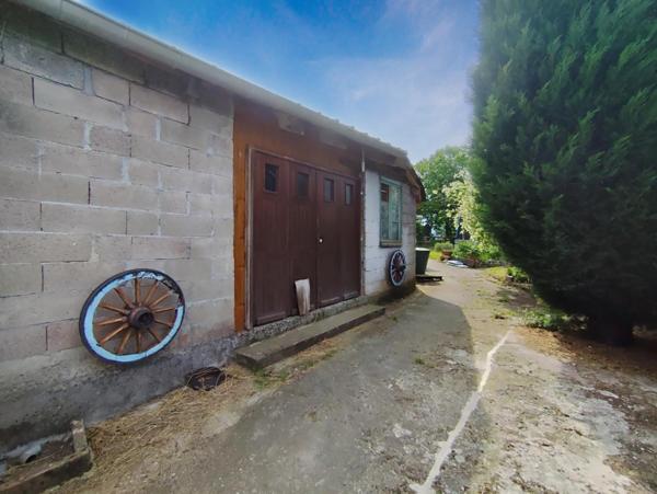 Maison de charme, avec dépendances et grand terrain