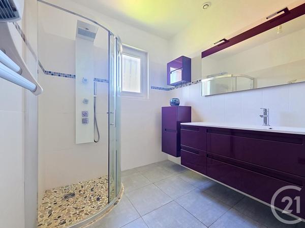 Maison à vendre  4 pièces - 112,39 m 2   MARSEILLE  - 13013