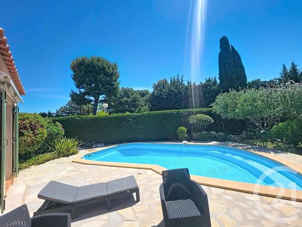Maison à vendre  4 pièces - 112,39 m 2   MARSEILLE  - 13013