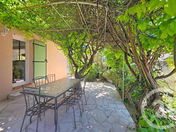 Maison à vendre  4 pièces - 112,39 m 2   MARSEILLE  - 13013