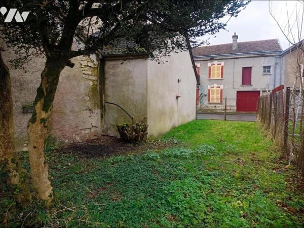 MAISON D'HABITATION AVEC JARDIN & DEPENDANCES