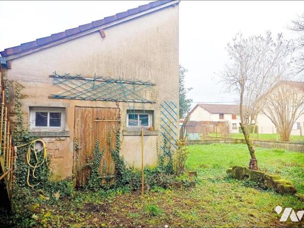 MAISON D'HABITATION AVEC JARDIN & DEPENDANCES