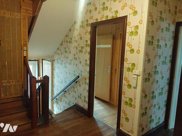 MAISON D'HABITATION AVEC JARDIN & DEPENDANCES