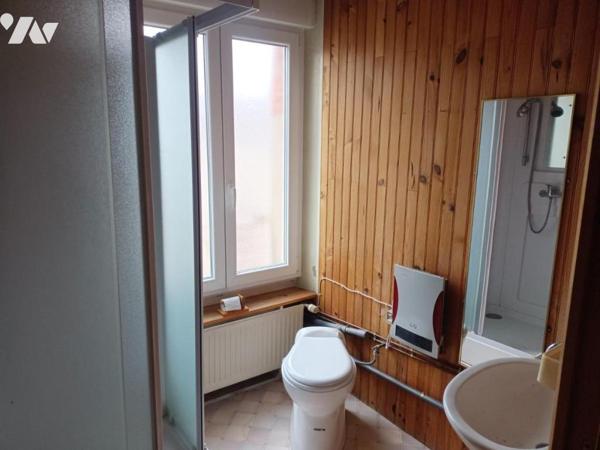 MAISON D'HABITATION AVEC JARDIN & DEPENDANCES