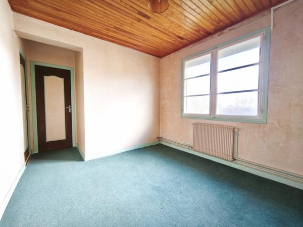 Maison à vendre 6 pièces (40)