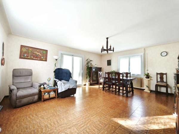 Maison à vendre 6 pièces (40)