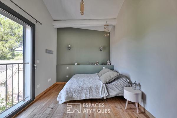 Maison de village rénovée avec jardin et garage proche du Pont du Gard