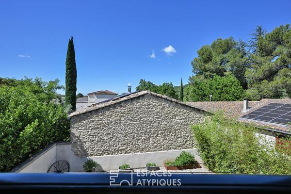 Maison de village rénovée avec jardin et garage proche du Pont du Gard