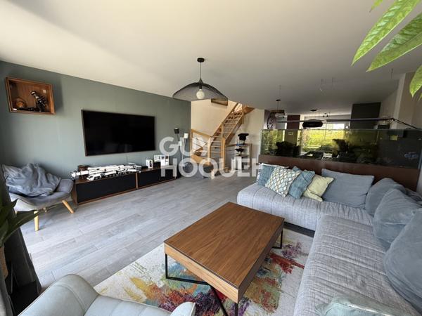 MAISON À VENDRE DE 5 PIÈCES DE 150,00 M²