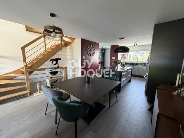 MAISON À VENDRE DE 5 PIÈCES DE 150,00 M²