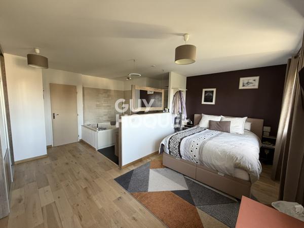 MAISON À VENDRE DE 5 PIÈCES DE 150,00 M²