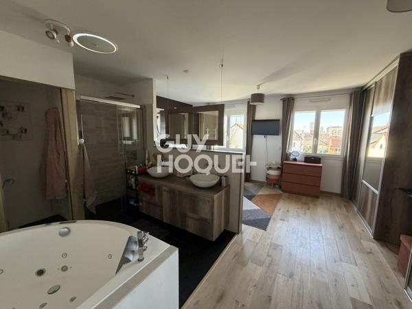 MAISON À VENDRE DE 5 PIÈCES DE 150,00 M²