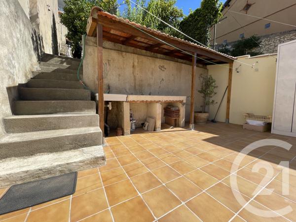 Maison à vendre  5 pièces - 146 m 2   MARSEILLE  - 13016