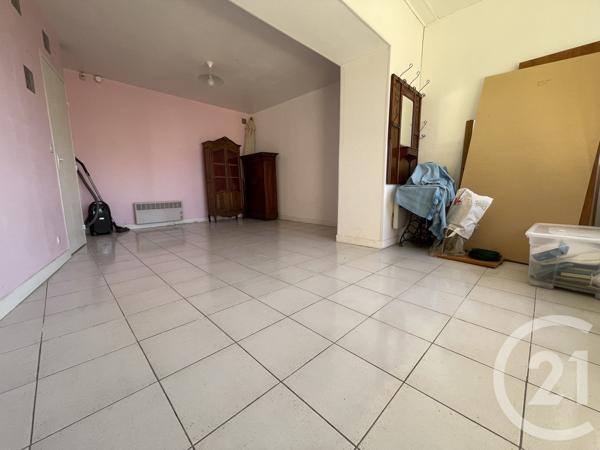 Maison à vendre  5 pièces - 146 m 2   MARSEILLE  - 13016