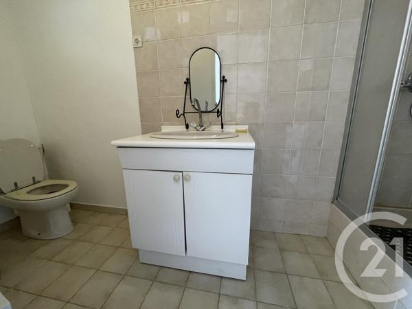 Maison à vendre  5 pièces - 146 m 2   MARSEILLE  - 13016