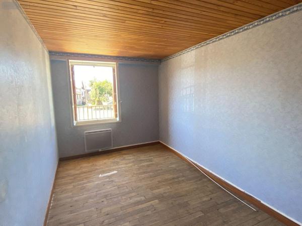 Maison à vendre à Saint-Santin-Cantalès dans le Cantal (15150), ref : 15061-41