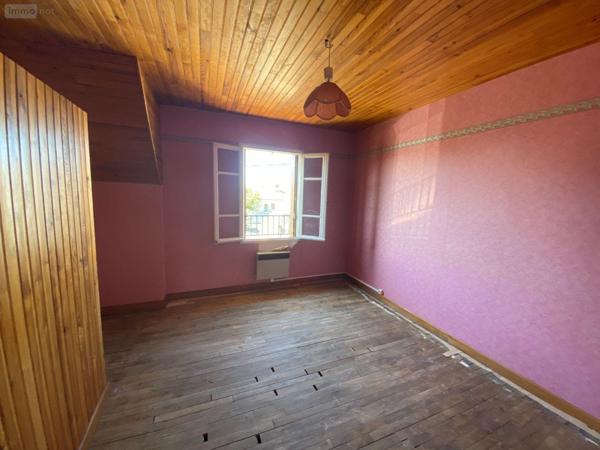 Maison à vendre à Saint-Santin-Cantalès dans le Cantal (15150), ref : 15061-41