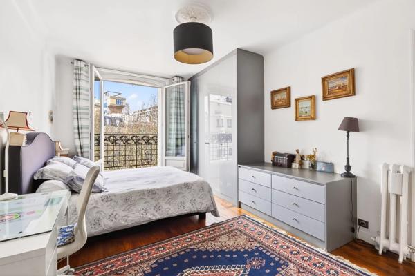 Appartement Paris 16 e - AUTEUIL / MIRABEAU