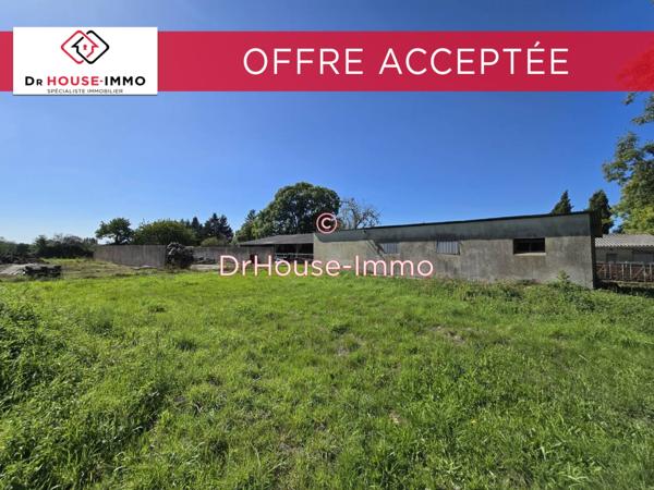 Bien immobilier à vendre de 831 m²