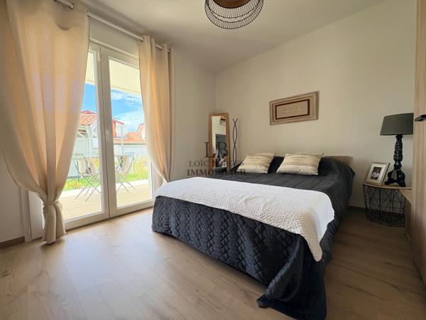 Appartement
         4 pièces
        - 93 m² Exclusivité 319 000 € *