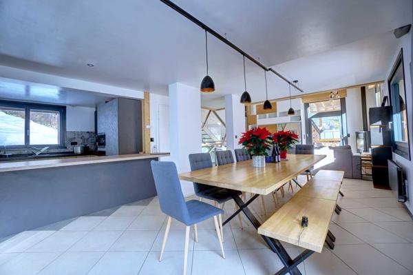 Maison à vendre  11 pièces - 280,73 m2 LES HOUCHES - 74