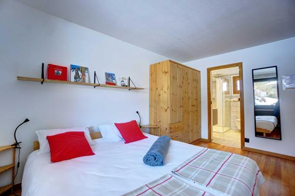 Maison à vendre  11 pièces - 280,73 m2 LES HOUCHES - 74