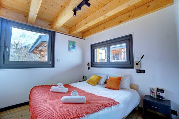 Maison à vendre  11 pièces - 280,73 m2 LES HOUCHES - 74