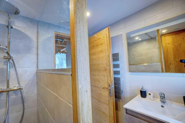 Maison à vendre  11 pièces - 280,73 m2 LES HOUCHES - 74