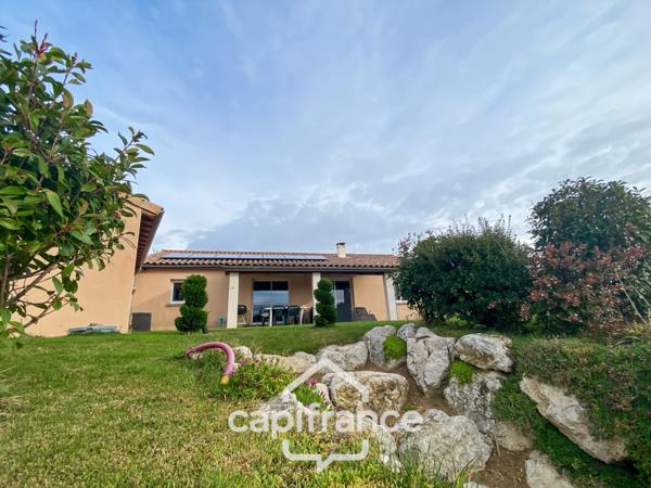 Rare à Etables: maison d'environ 100 m2, 3 chambres et son terrain paysagé de 1000 m2