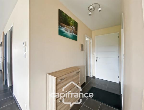 Rare à Etables: maison d'environ 100 m2, 3 chambres et son terrain paysagé de 1000 m2