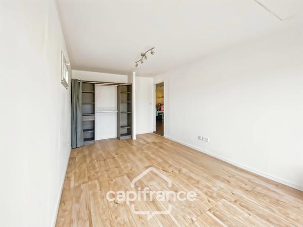 Rare à Etables: maison d'environ 100 m2, 3 chambres et son terrain paysagé de 1000 m2