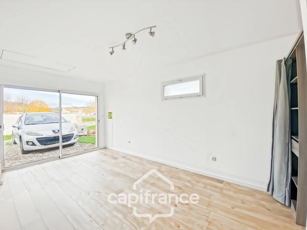 Rare à Etables: maison d'environ 100 m2, 3 chambres et son terrain paysagé de 1000 m2