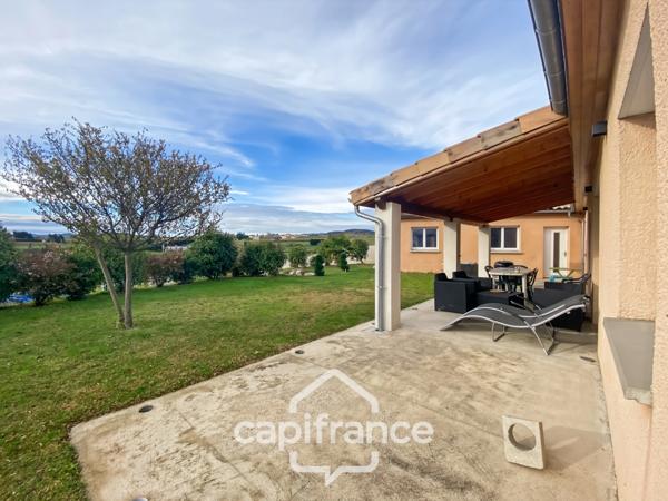 Rare à Etables: maison d'environ 100 m2, 3 chambres et son terrain paysagé de 1000 m2