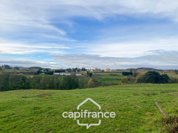 Rare à Etables: maison d'environ 100 m2, 3 chambres et son terrain paysagé de 1000 m2