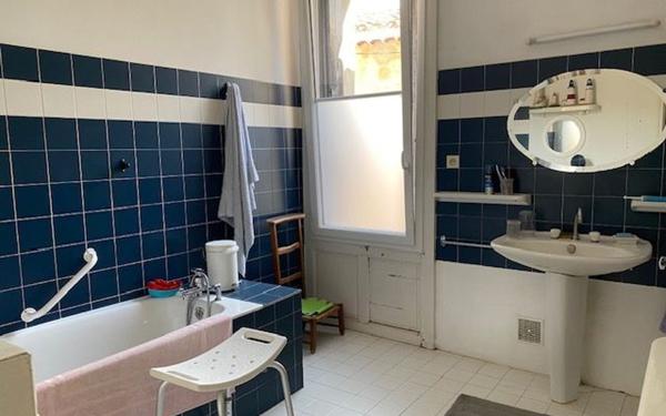 Maison à vendre    18 pièces •  Saint-André-de-Sangonis
