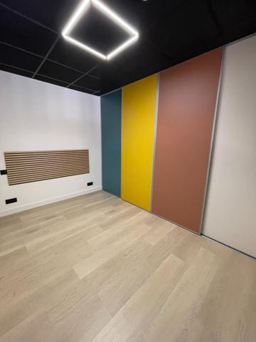 11430 GRUISSAN LOCAL COMMERCIAL ETAT NEUF CLIMATISE 2 BUREAUX