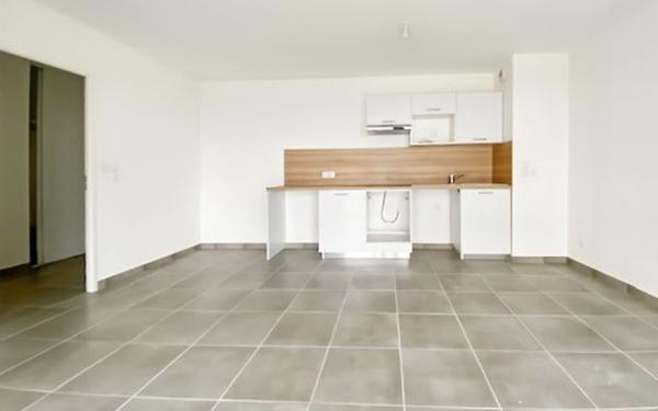 Appartement à vendre    3 pièces • 61,77 m2 Muret