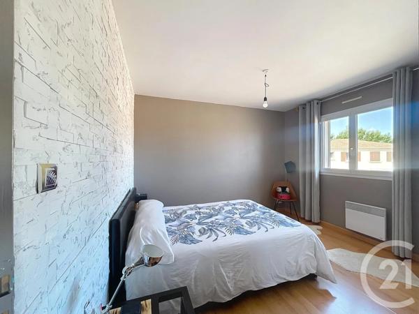 Maison à vendre  7 pièces - 185 m 2   MARSEILLAN  - 34