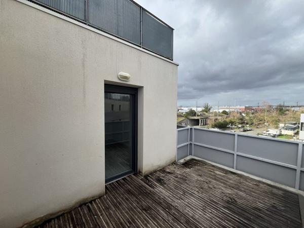 Appartement à vendre |  Cenon |  2 pièces | 40 m²