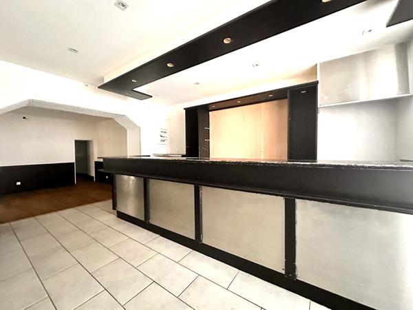 Immeuble à vendre à Lunéville - Référence VJJ437