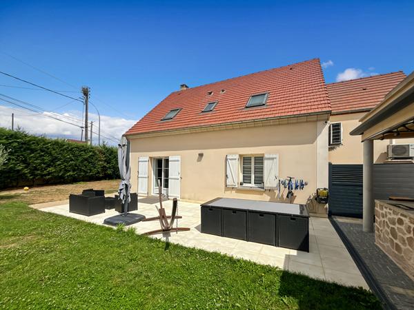 Maison Les Mureaux 146m² - 5 chambres